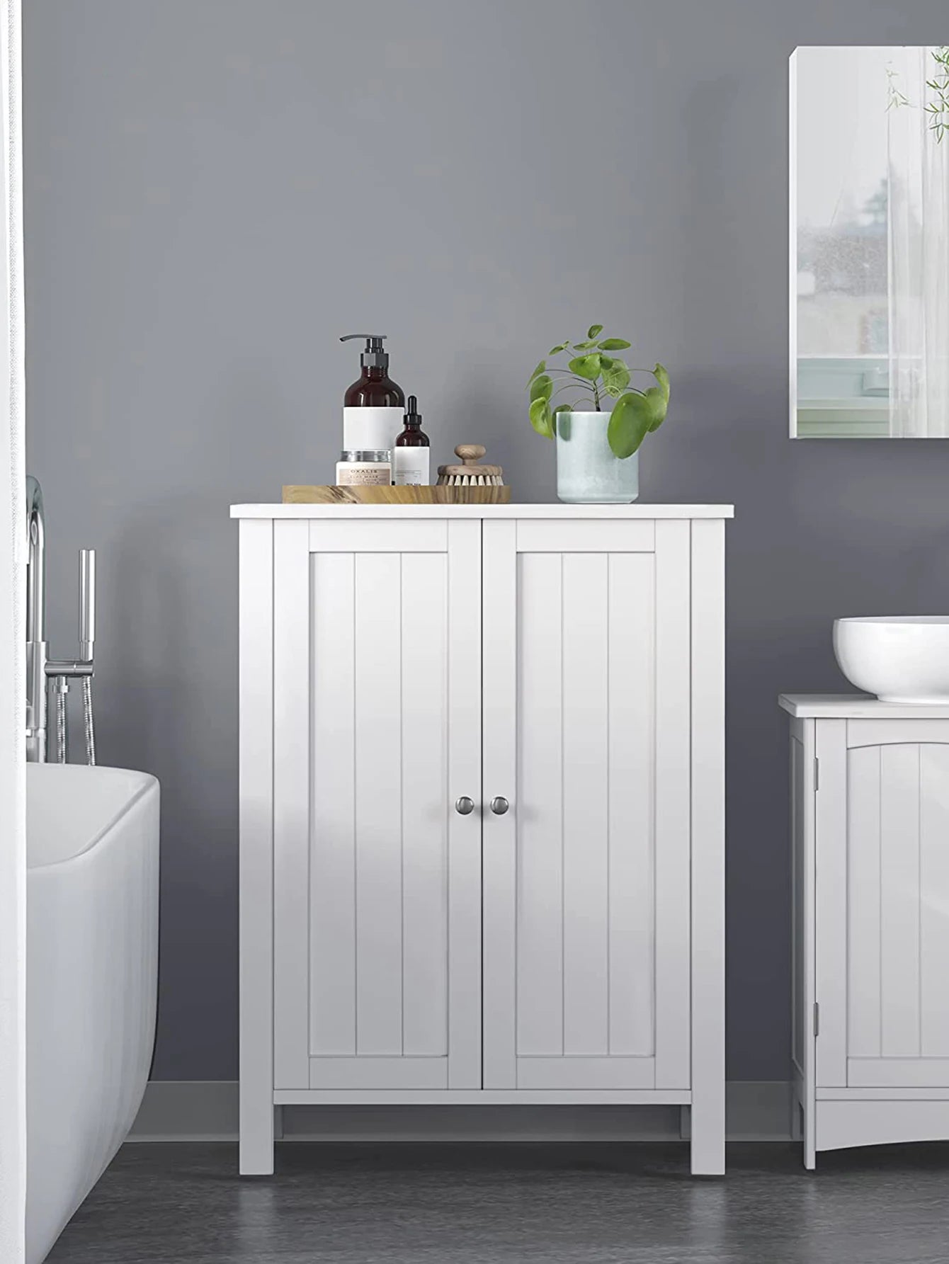 VASAGLE Bathroom Storage Cabinet With Adjustable Shelves